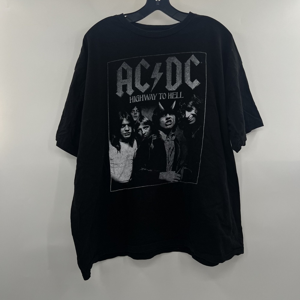 ACDC Highway to Hell T Shirt Mens 2XL Band Rock Concert Tour Album Black SS EUC